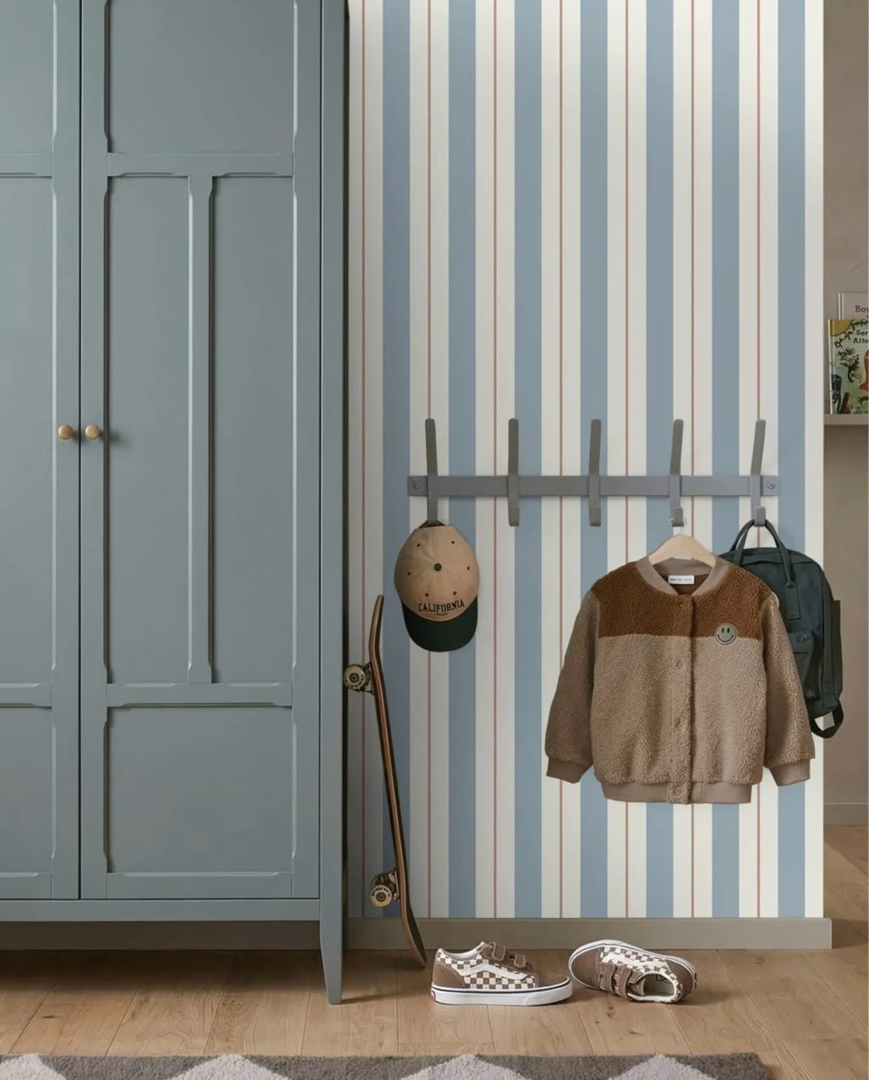 Behang strepen vergrijsd blauw - 0.53 x 10.05 m - 132154 EstaHome