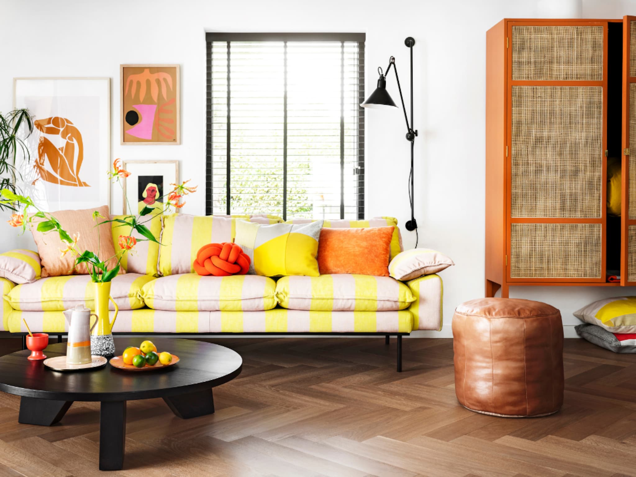 woonaccessoires meubels met strepen interieur