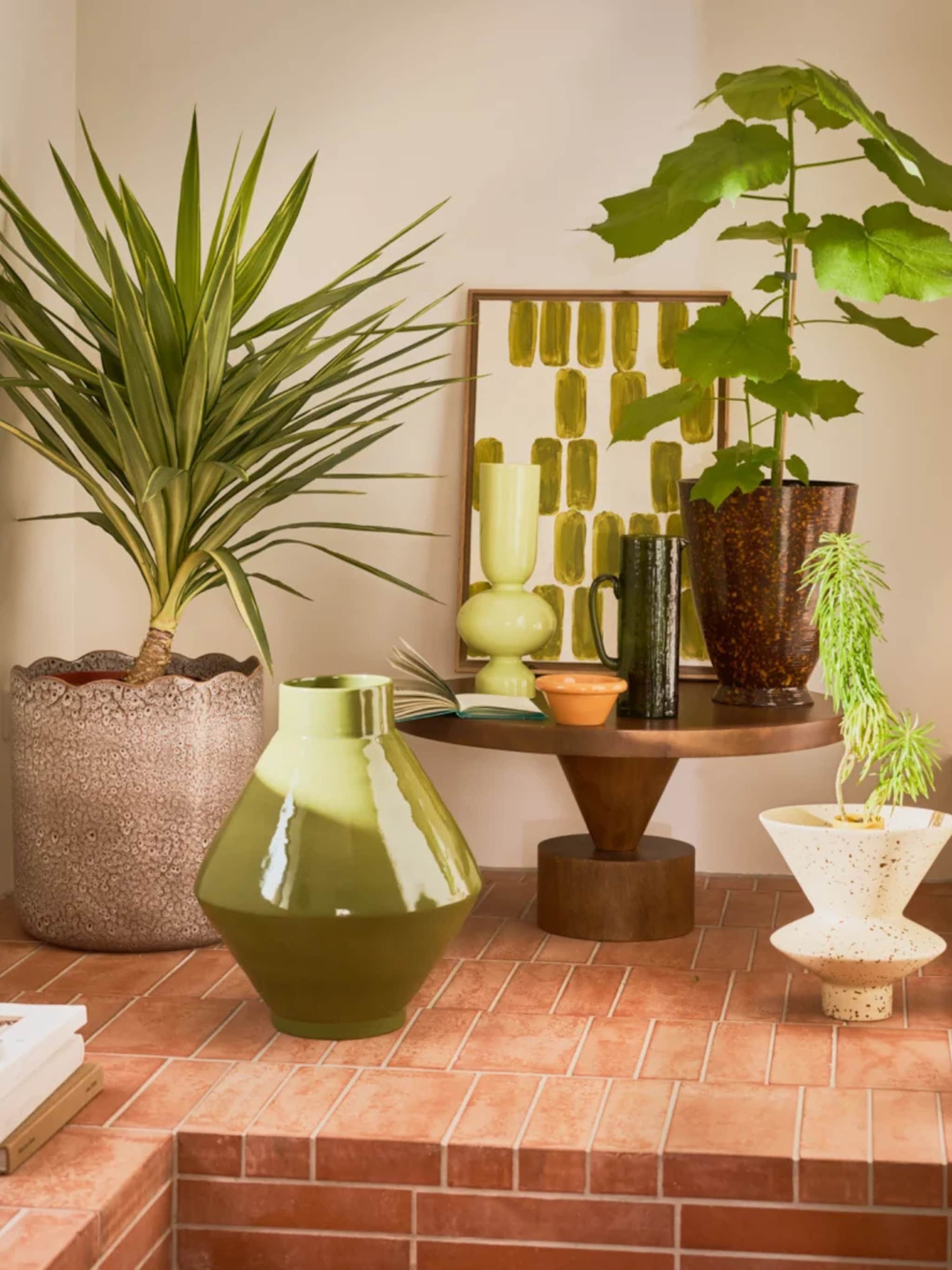 items in trendkleur chartreuse