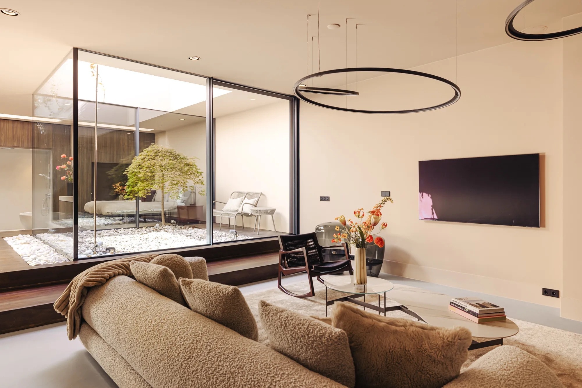 Funda - DSTRCT | Forbes Global Properties