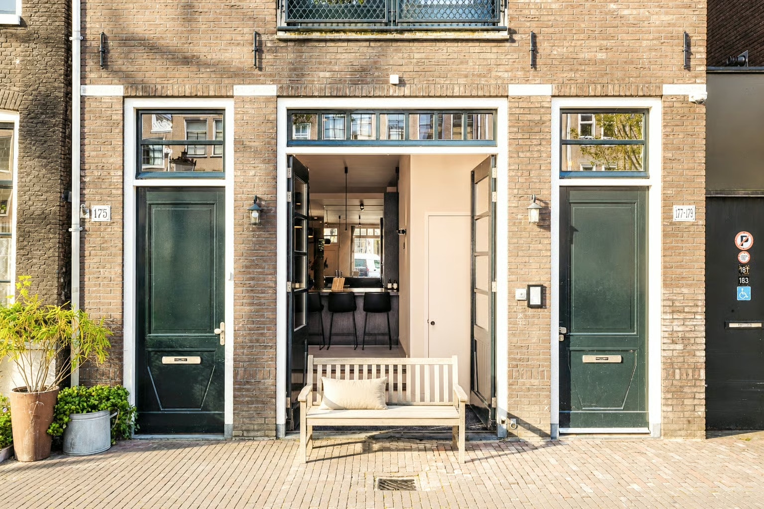 Funda - DSTRCT | Forbes Global Properties