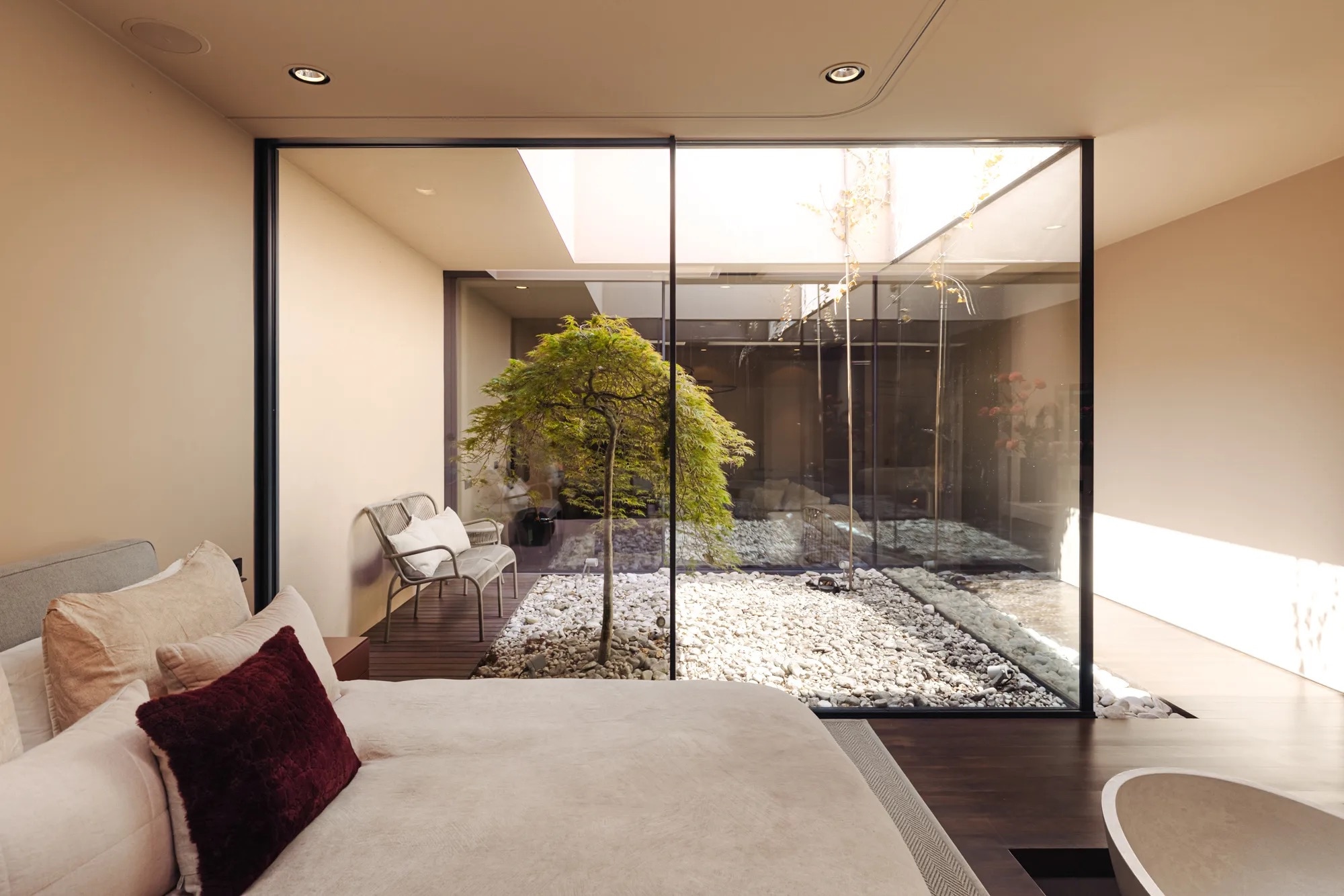 Funda - DSTRCT | Forbes Global Properties