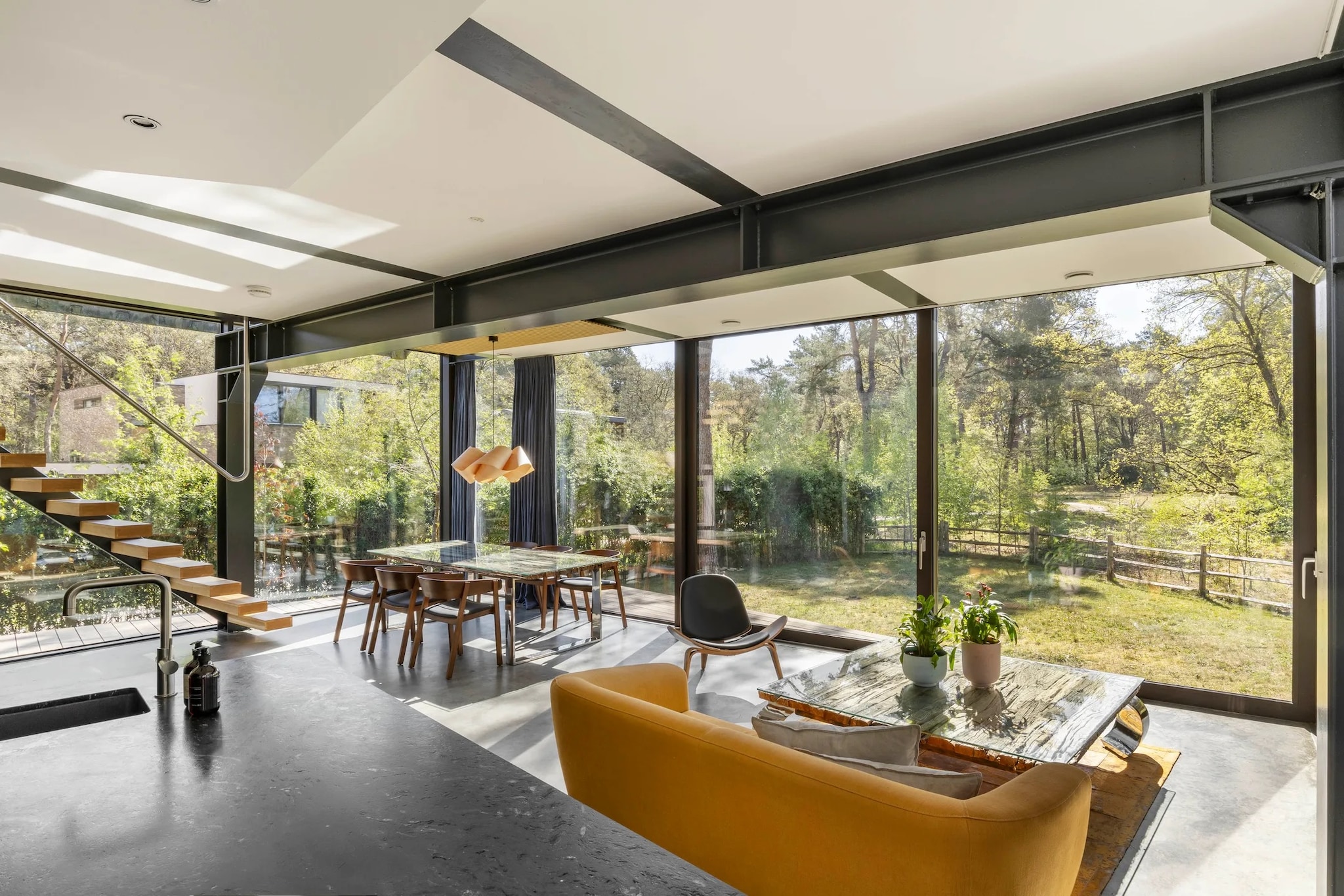 Funda - DSTRCT | Forbes Global Properties