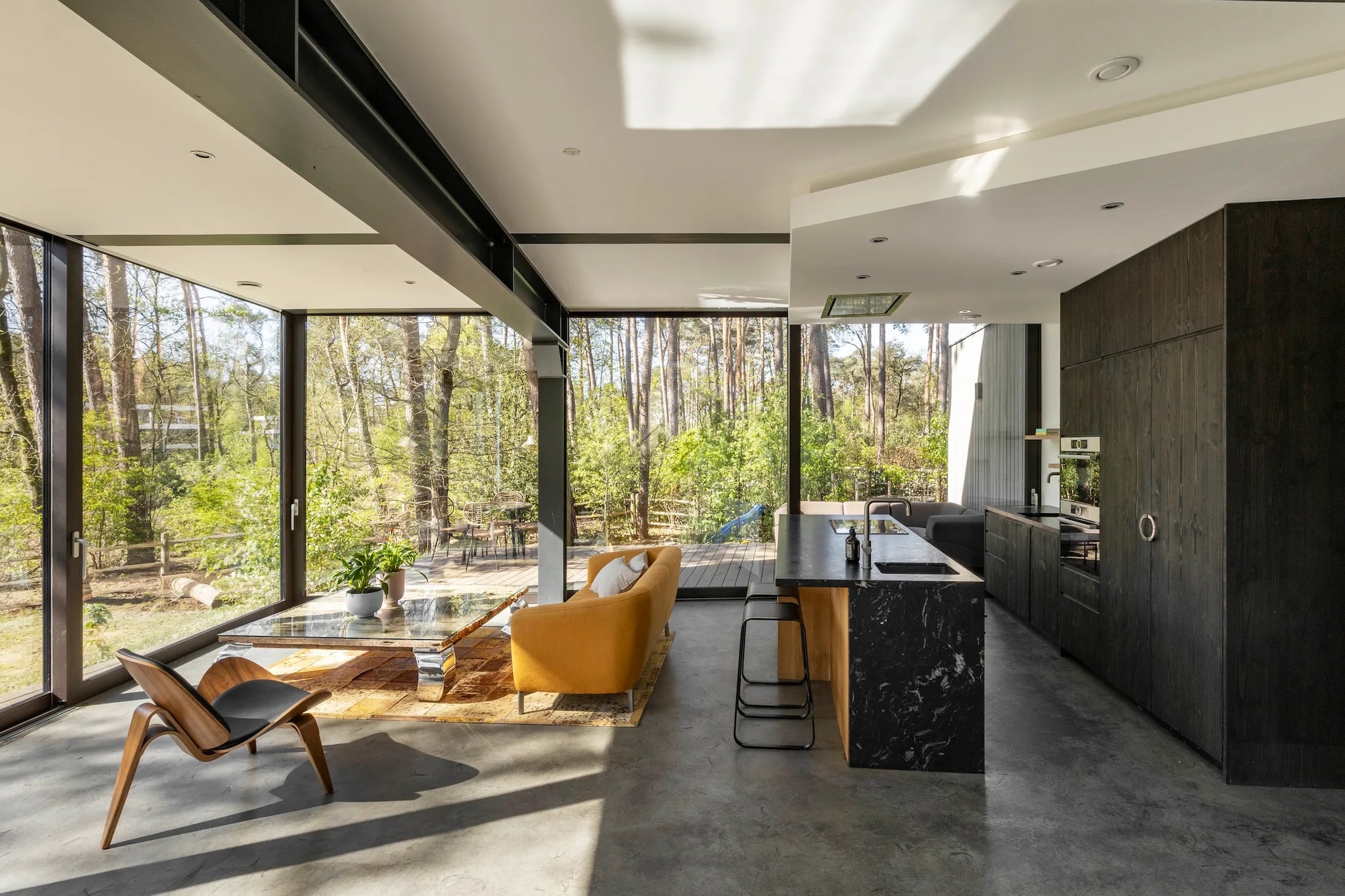 Funda - DSTRCT | Forbes Global Properties