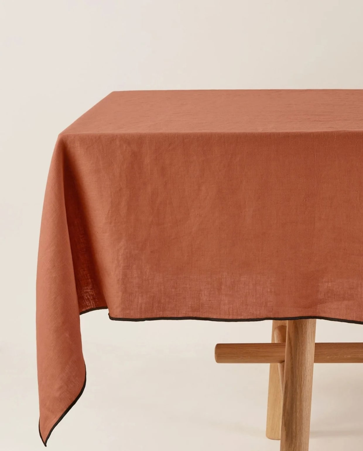 Tafelkleed Carlina - terracotta/zwart - 170x170cm Madura