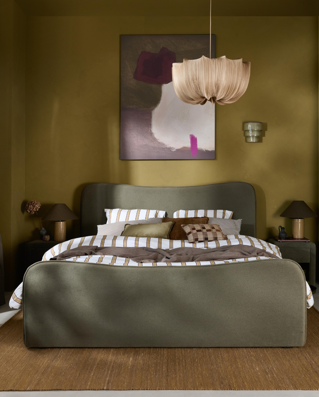 Swiss Sense bedframe Home Kawa - by vtwonen fotografie Sjoerd Eickmans | styling Kim van Rossenberg