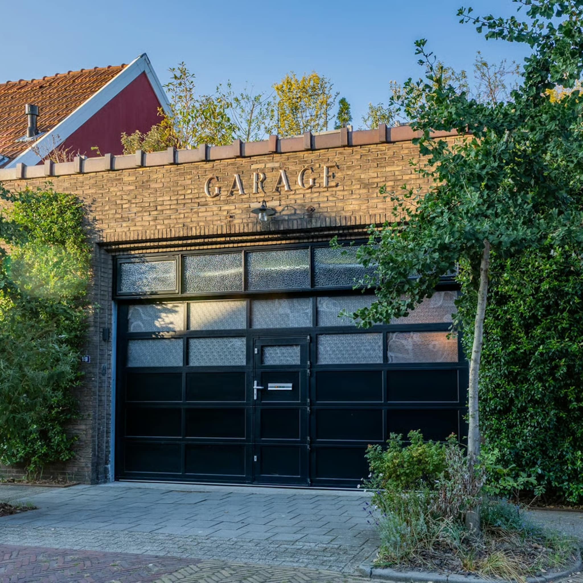voormalige garage loft industrieel interieur zwolle